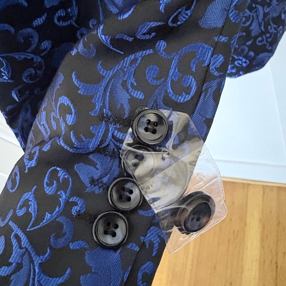 Elegant Blue and Black Men's Blazer - Picture 2 of 5
